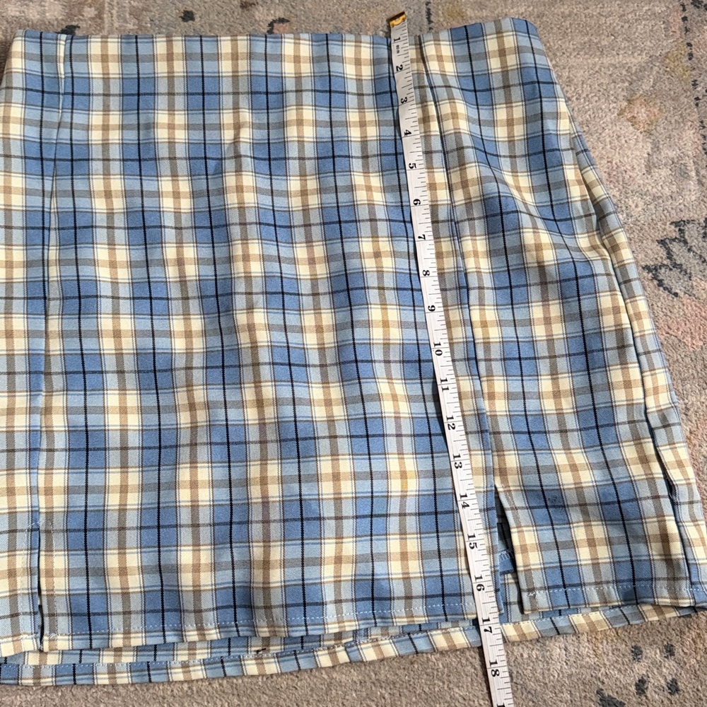 Plaid Blue and Tan Women's Skirt - Picture 5 of 5